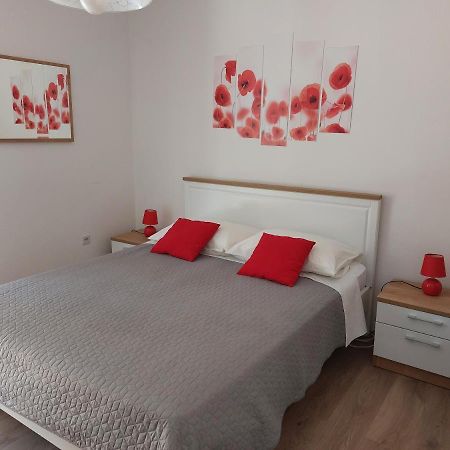 Soba Ana Hotel Cres Luaran gambar