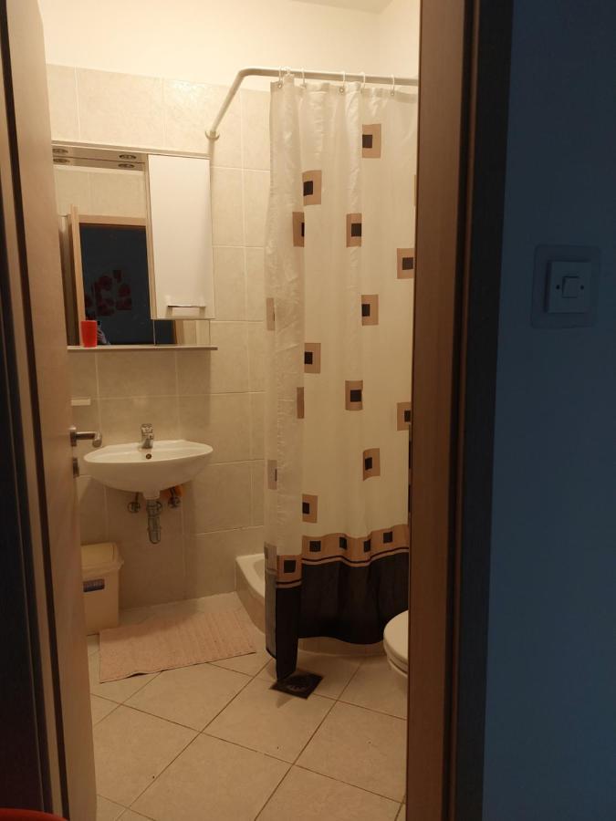 Soba Ana Hotel Cres Luaran gambar